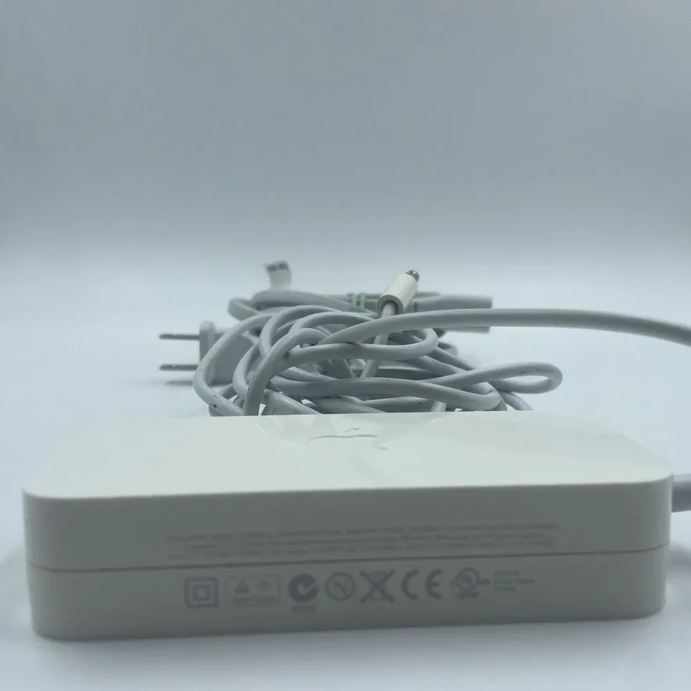 Apple A1202 Airport Extreme Base Station OEM Power Supply AC Adapter Charger
